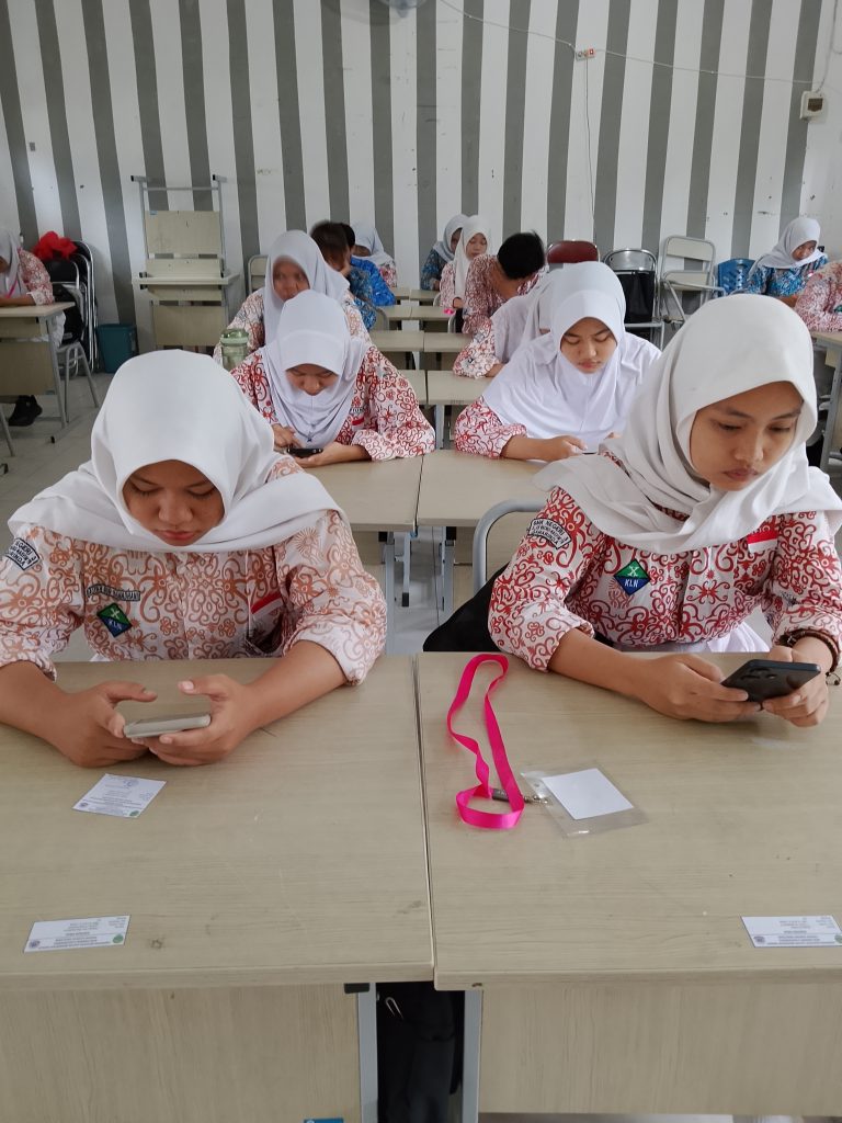 Berlangsung Tertib dan Lancar, SMKN 3 Samarinda Sukses Gelar Asesmen Sumatif Akhir Semester (ASAS) Genap TA 2025/2026 oplus 32
