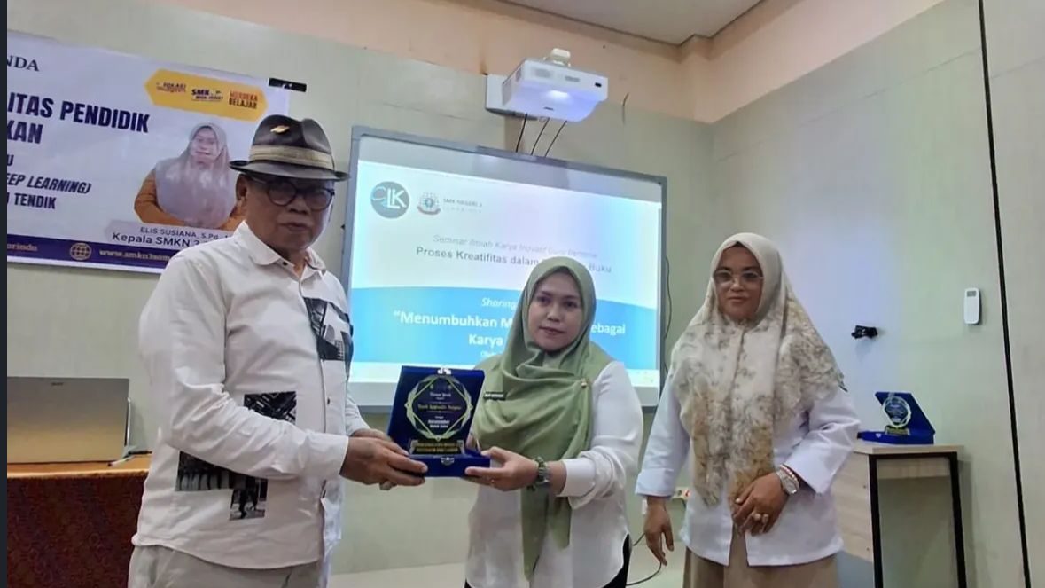 PELATIHAN PENINGKATAN KAPABILITAS PENDIDIK DAN TENAGA KEPENDIDIKAN whatsapp image 2026 05 11 at 01.03.04